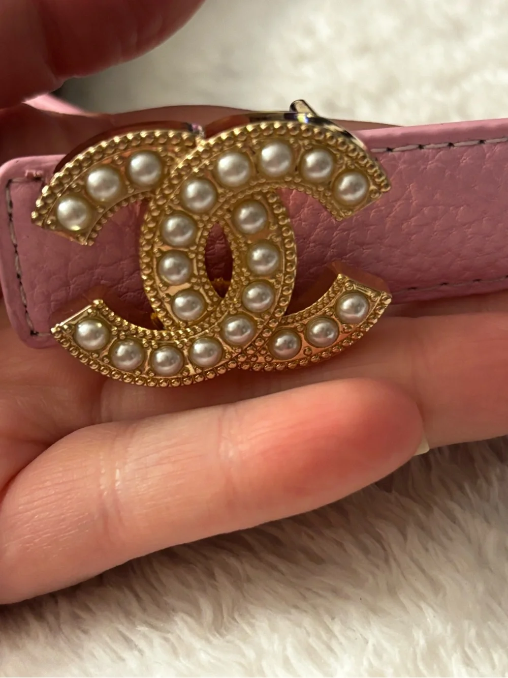 Brand new !!! Pink Women's Logo Buckle Belt
